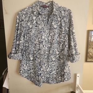Gloria Vanderbilt L Navy Paisley Button up Blouse